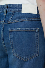 Afbeelding in Gallery-weergave laden, Closed Nikka MBL Mid Blue C20189-18S-3Y