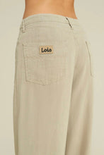 Afbeelding in Gallery-weergave laden, Lois Skater Loose-Z 3227-6649 (Color Options)