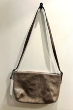 Afbeelding in Gallery-weergave laden, Ellen Truijen MAAKI S Bovine Skin Bag (Color Options)