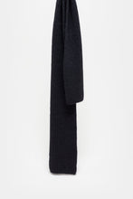 Afbeelding in Gallery-weergave laden, Closed Knitted Scarf  C90808-94T-22 (Color Options)