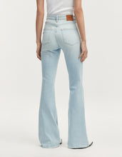 Afbeelding in Gallery-weergave laden, Denham AMI FMSLB Light Blue 02-24-04-11-010 Lengte 30