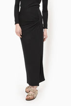 Afbeelding in Gallery-weergave laden, Âme Antwerp Impair Ribbed Midi Skirt Black
