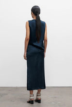 Afbeelding in Gallery-weergave laden, Ahlvar Gallery Selly textured tank midnight blue