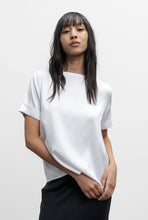 Afbeelding in Gallery-weergave laden, Ahlvar Gallery Lola Tee Optic White