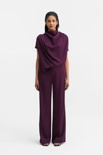 Afbeelding in Gallery-weergave laden, Ahlvar Gallery Milly Top Dark Berry