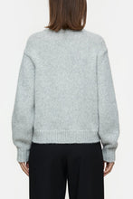 Afbeelding in Gallery-weergave laden, Closed Cropped Crew Neck Light Grey Melange C96221-94T-22