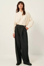 Afbeelding in Gallery-weergave laden, Sessùn Lady D Wide Shirt Fleur de Sel