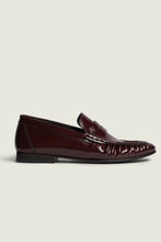 Afbeelding in Gallery-weergave laden, Posa Penny Loafer Wrinkle Polished Burgundy