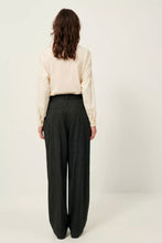 Afbeelding in Gallery-weergave laden, Sessùn Lady D Wide Shirt Fleur de Sel