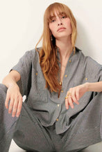 Afbeelding in Gallery-weergave laden, Sessùn DELLA Short pockets shirt Coutil Blu