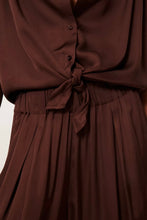 Afbeelding in Gallery-weergave laden, Sessùn Alfassa Tied Blouse Night Moka