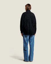 Afbeelding in Gallery-weergave laden, Alter Ego W804 HAYA SUEDE BLOUSE / Pinstripe