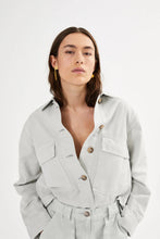 Afbeelding in Gallery-weergave laden, Rabens Saloner CANVAS LIGHT SHORT JACKET - NEVA W25120106 Grey cloud