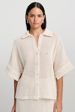 Afbeelding in Gallery-weergave laden, CHPTR-S Cleo Blouse Ecru