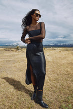 Afbeelding in Gallery-weergave laden, Rabens Saloner Netting Long Sleeve Top Jacka Black W24308107