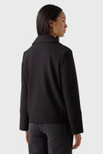 Afbeelding in Gallery-weergave laden, MARVILLE ROAD THE ALBA JACKET Heavy Jersey Stretch Crêpe BLACK