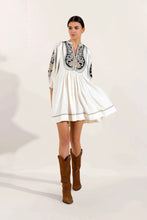Afbeelding in Gallery-weergave laden, Scarlett Poppies Frances Dress Simply White