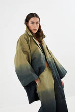 Afbeelding in Gallery-weergave laden, Rabens Saloner Flow Drill Oversize Jacket Jacqline Army Combo W24381109