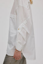 Afbeelding in Gallery-weergave laden, Rabens Saloner POPLIN TWIST CUFF OS SHIRT - SUSAN W26285103