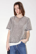 Afbeelding in Gallery-weergave laden, Roseanna MARTIAL SILVER SEQUIN T-SHIRT W26MIDNMARTIAL