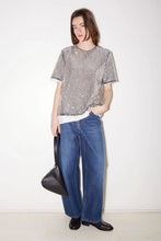 Afbeelding in Gallery-weergave laden, Roseanna MARTIAL SILVER SEQUIN T-SHIRT W26MIDNMARTIAL