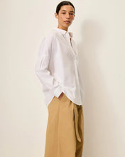 Afbeelding in Gallery-weergave laden, Sessùn 21110041 MAEMI O Wide shirt 00055 Optical White