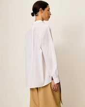 Afbeelding in Gallery-weergave laden, Sessùn 21110041 MAEMI O Wide shirt 00055 Optical White