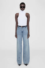 Afbeelding in Gallery-weergave laden, Anine Bing Briley Jean Capri Blue A-06-1149-468