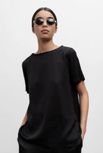 Afbeelding in Gallery-weergave laden, Ahlvar Gallery Lola Tee Black