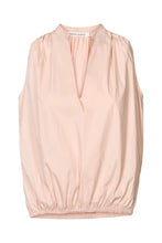Afbeelding in Gallery-weergave laden, Rabens Saloner PAPERY SLEEVELESS BLOUSE - INGEBORG - more color options W26267101