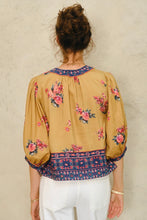 Afbeelding in Gallery-weergave laden, M.A.B.E. ABRI PRINT JKT Mustard