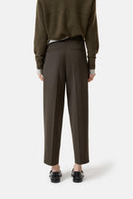 Afbeelding in Gallery-weergave laden, Closed Ruthy 694 Marsh green C21291-55K-22 Length: 32