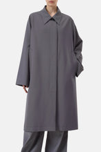 Afbeelding in Gallery-weergave laden, Closed Car Coat C97885-35P-22   178 Led Grey