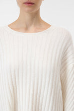 Afbeelding in Gallery-weergave laden, Closed Crew neck rib C96259-98C-22 Ecru