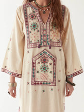 Afbeelding in Gallery-weergave laden, Maison Hotel CHOTI HOLI AMIRAN DRESS OVER THE RAINBOW