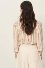 Afbeelding in Gallery-weergave laden, Sessùn Lylee Blouse Whiplumikat