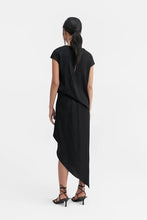 Afbeelding in Gallery-weergave laden, Ahlvar Gallery Yui silk top - MORE COLOR OPTIONS