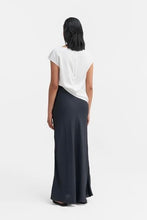 Afbeelding in Gallery-weergave laden, Ahlvar Gallery Yui silk top - MORE COLOR OPTIONS