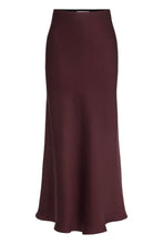 Afbeelding in Gallery-weergave laden, Drykorn NEVIDA SLIPS-SKIRT IN MAXILANGE IN SATIN 130065 - MORE COLOR OPTIONS