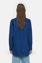 Afbeelding in Gallery-weergave laden, Closed Boyfriend Shirt DBL Dark Blue C94962-19Y-27