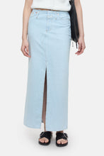 Afbeelding in Gallery-weergave laden, Closed Long 5-pocket skirt C93178-18S-4W Col LBL light blue