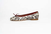 Afbeelding in Gallery-weergave laden, Odare Perla Aida Pietra