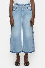 Afbeelding in Gallery-weergave laden, Closed Lyna C22931-18S-53 Col LBL Light Blue