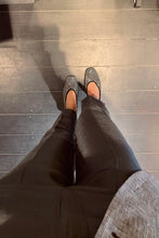 Afbeelding in Gallery-weergave laden, Odare Agata Camoscio Nero