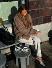 Afbeelding in Gallery-weergave laden, Odare Bilbao Aida Pietra