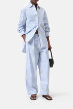 Afbeelding in Gallery-weergave laden, Closed Oversize Shirt Cornflower Blue C94241-220-22