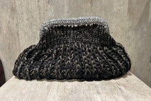 Afbeelding in Gallery-weergave laden, NadiaDAFRI Handmade Bag Small  SIS - more color options