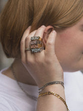 Afbeelding in Gallery-weergave laden, Maria Black Mom Rose Ring 925 Sterling Silver | White Rhodium Plating