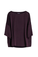 Afbeelding in Gallery-weergave laden, Ahlvar Gallery Teddy Satin Tee 9747 (Color Optiions)