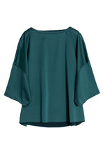 Afbeelding in Gallery-weergave laden, Ahlvar Gallery Teddy Satin Tee 9747 (Color Optiions)